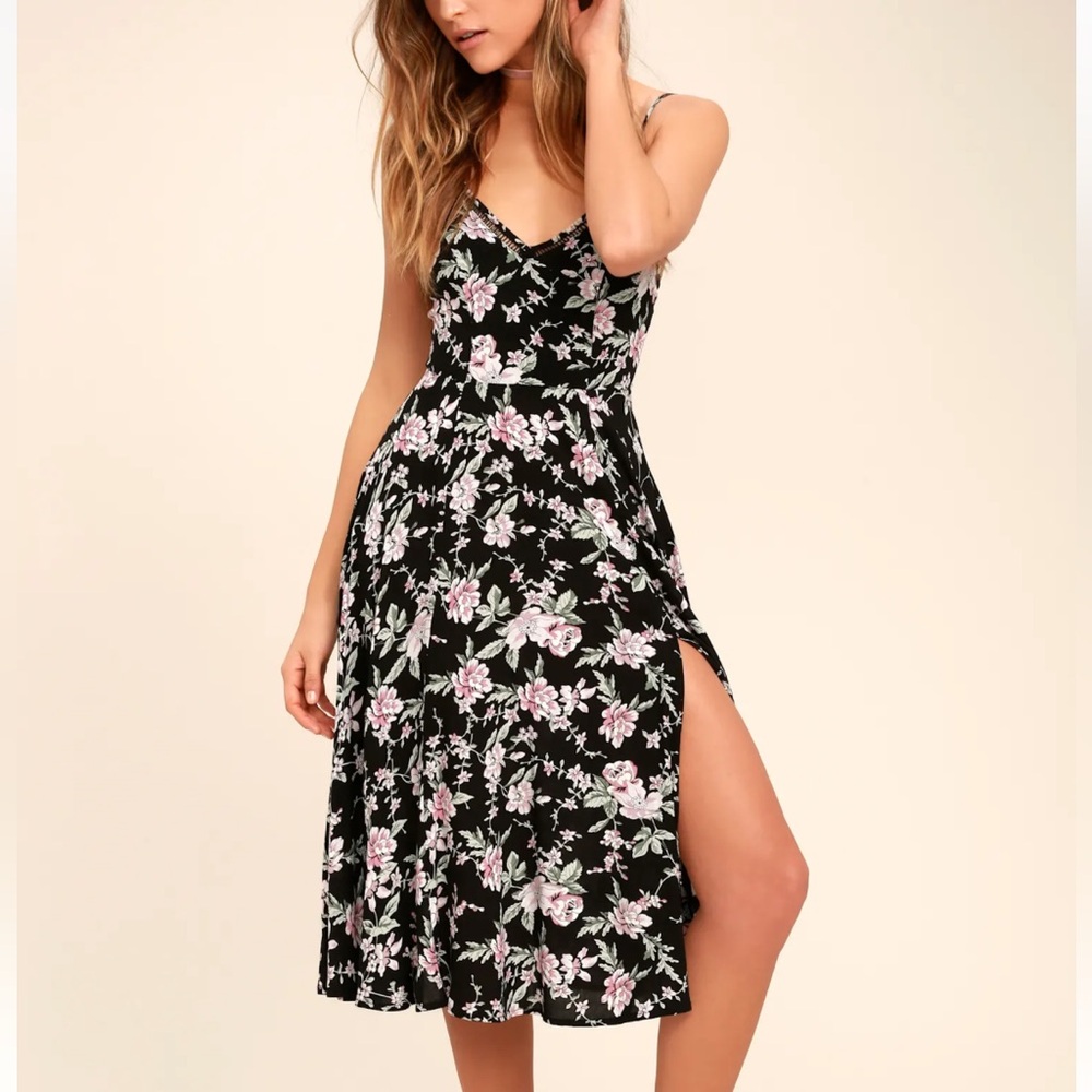 Lulu’s Esperanza Floral Midi Dress